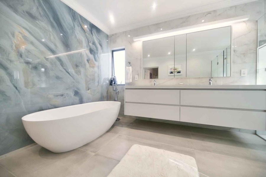 6 Bedroom Property for Sale in Hermanus Heights Western Cape